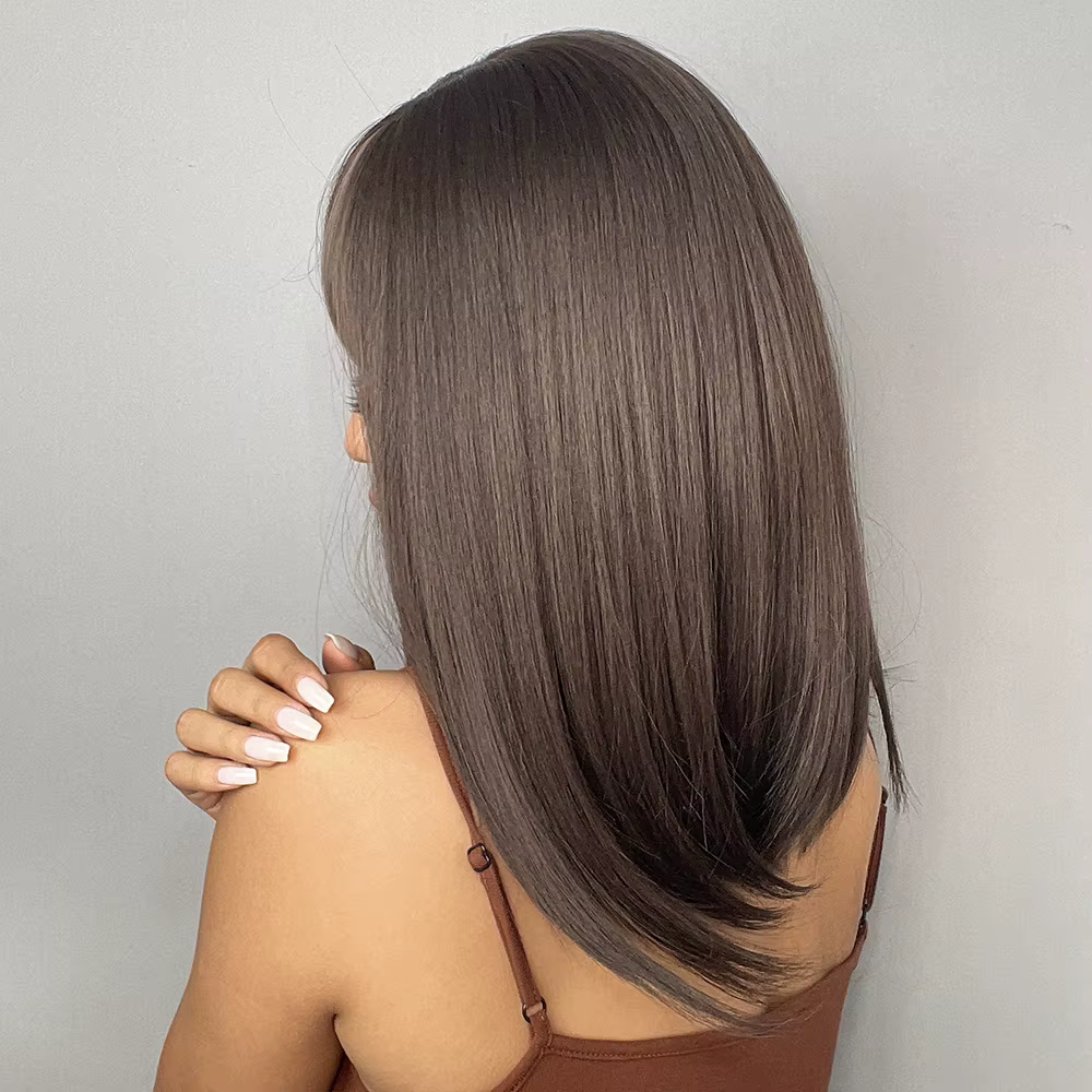 GEMMA – perruque synthétique BoBo marron foncé avec frange pour femmes, postiche lisse à longueur d'