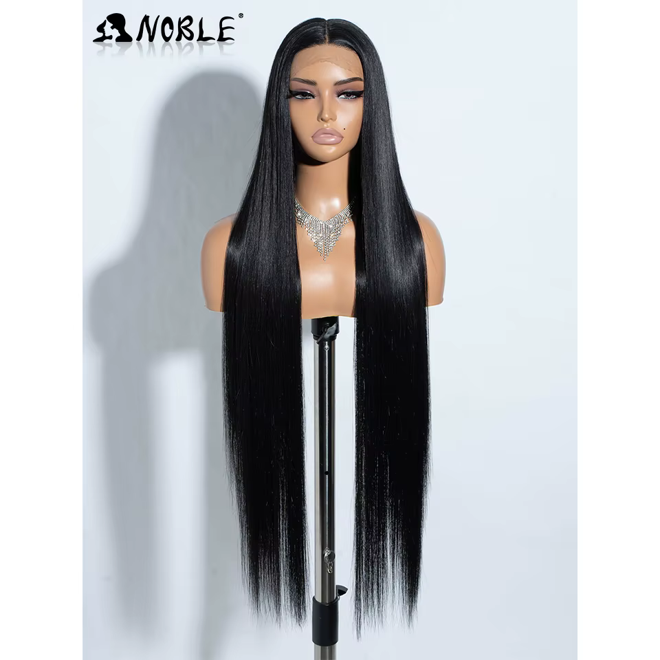 Perruque synthétique longue et droite de 38 pouces, avec dentelle frontale, style Skunk Stripe gris-