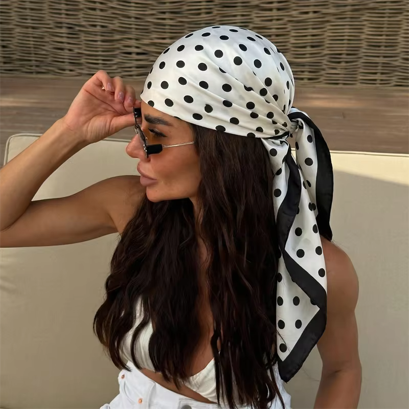 2026 Foulard carré à pois pour femme, châle en soie, écharpe, bandeaux pour cheveux, couvre-chefs, b