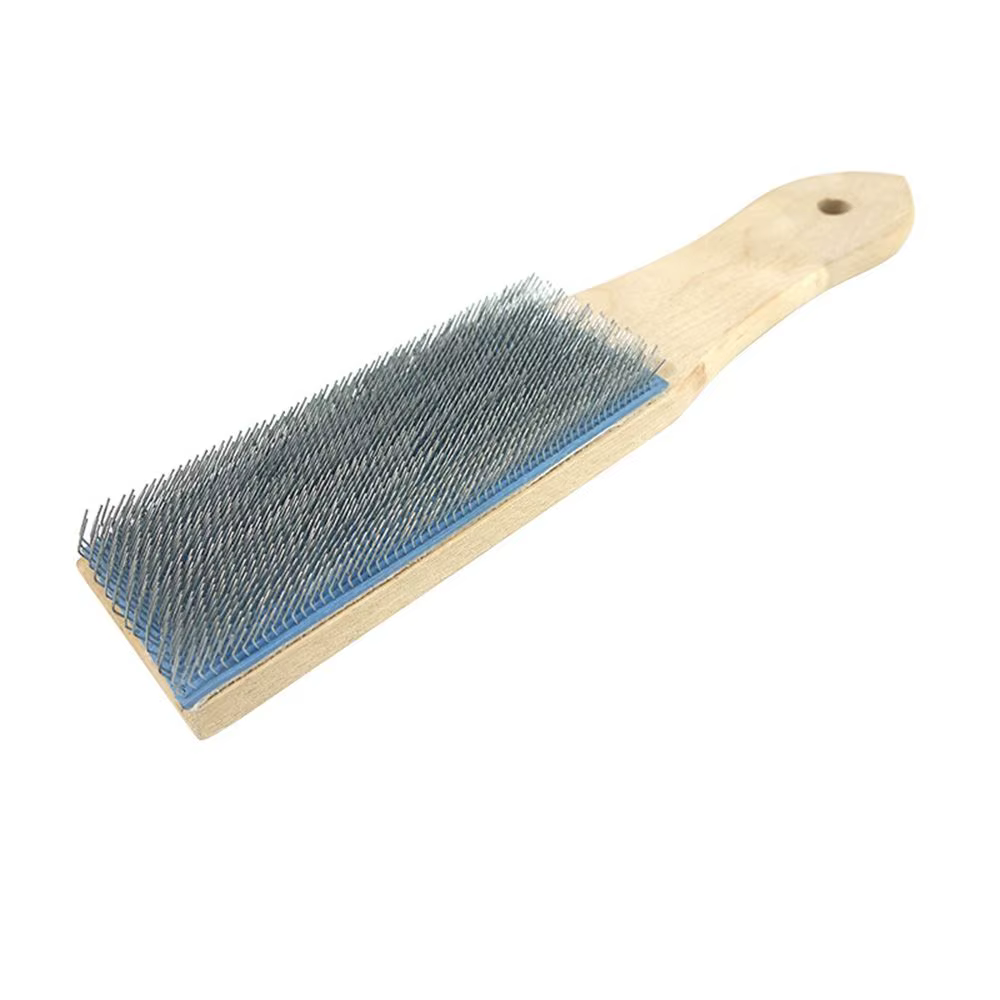 Conception ergonomique en métal en acier robuste, outil de nettoyage de brosse de lime à puce, netto