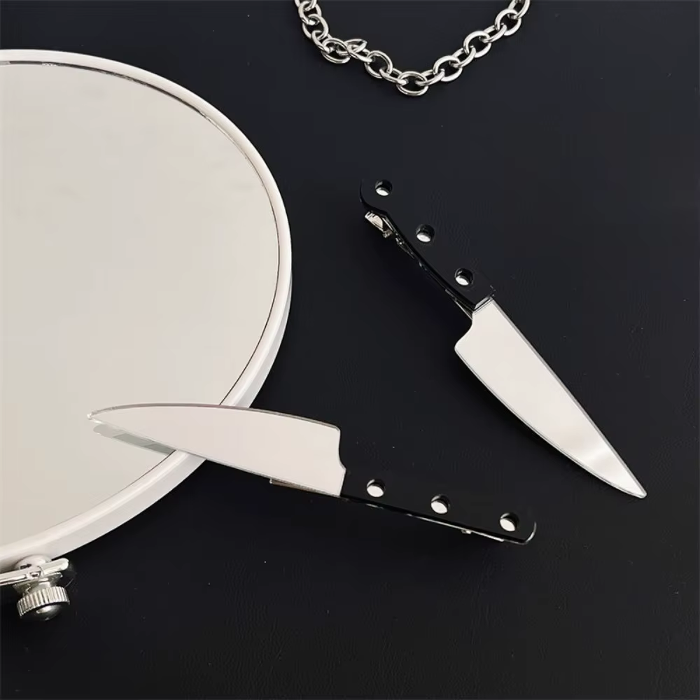 Pinces à cheveux avec couteau d'émulation gothique créatif, 2 pièces, épingles à cheveux à frange la