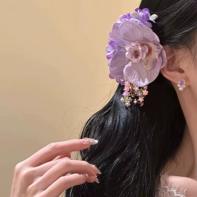 Pince à cheveux coréenne à fleurs violettes éthérées – Accessoire photo printemps-été, accessoire ca