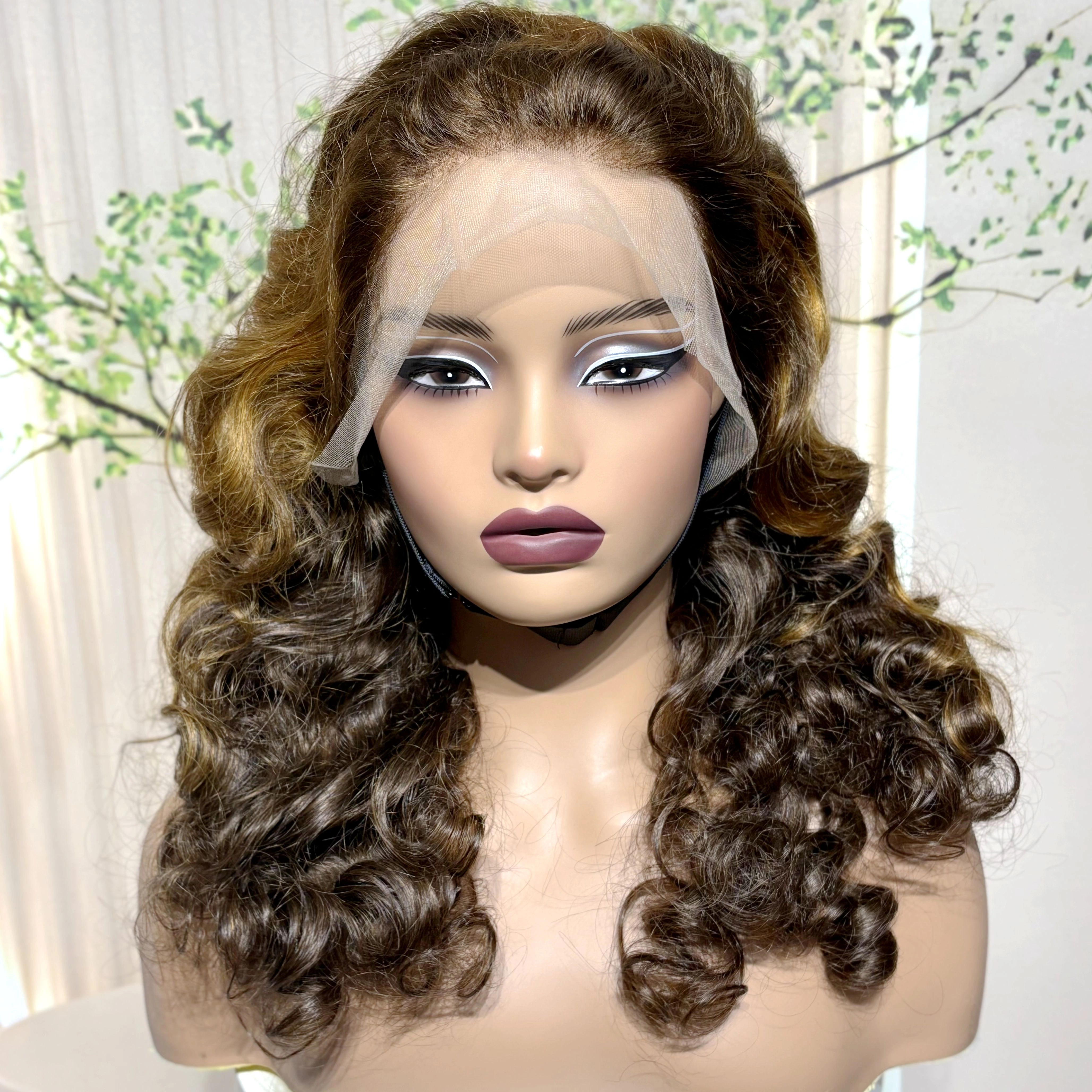13x4 dentelle avant mettre en évidence rebondissant bouclés perruques de cheveux humains 300% densit