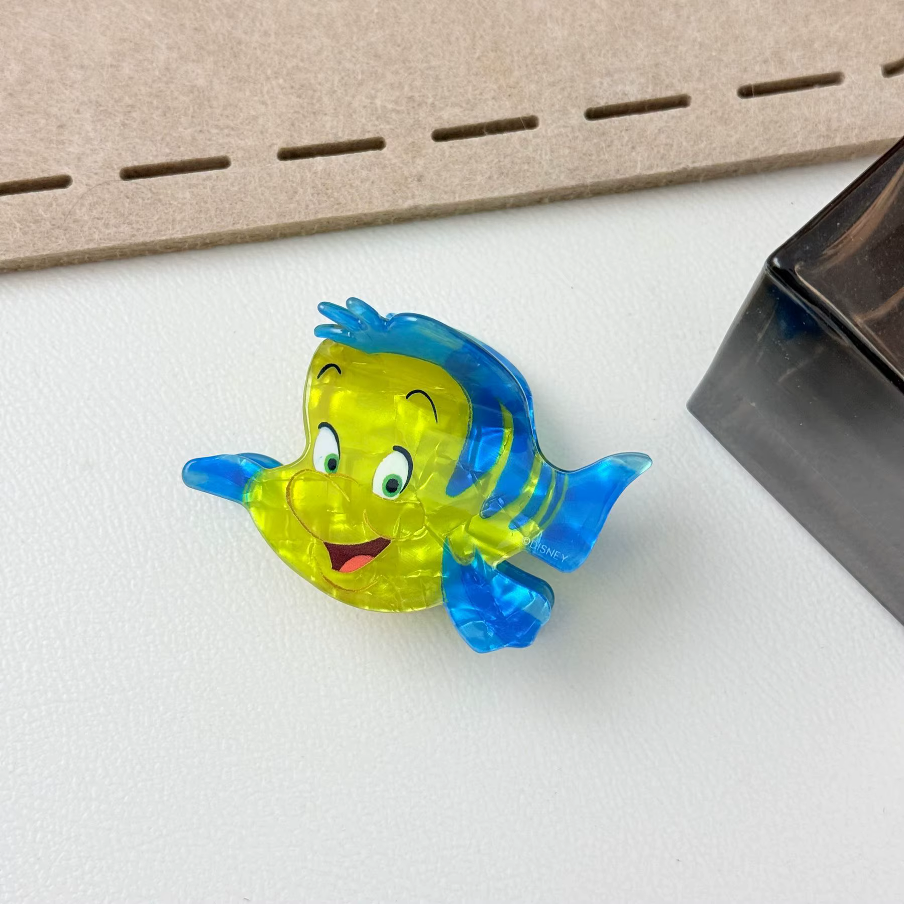 Pince à cheveux queue de poisson de dessin animé tendance, motif mignon, 7,2 cm, jaune, thème sous-m