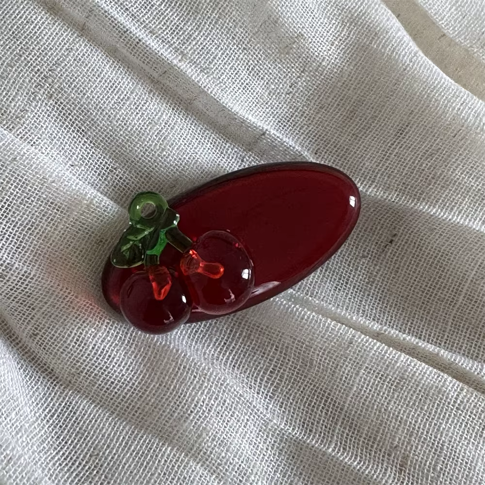 Belles pinces à cheveux cerise rouge pour femme, pinces à cheveux transparentes de haute qualité pou