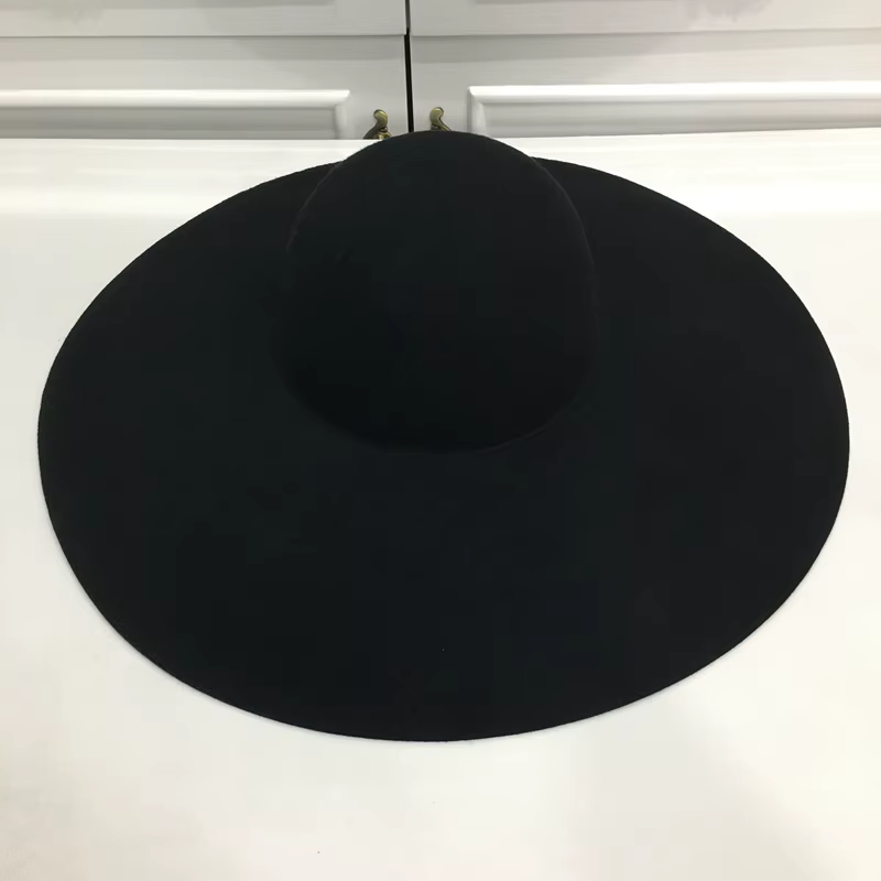 Nouveau Style rétro grand chaud à large bord laine Fedora chapeau noir feutre chapeau arc plat disqu