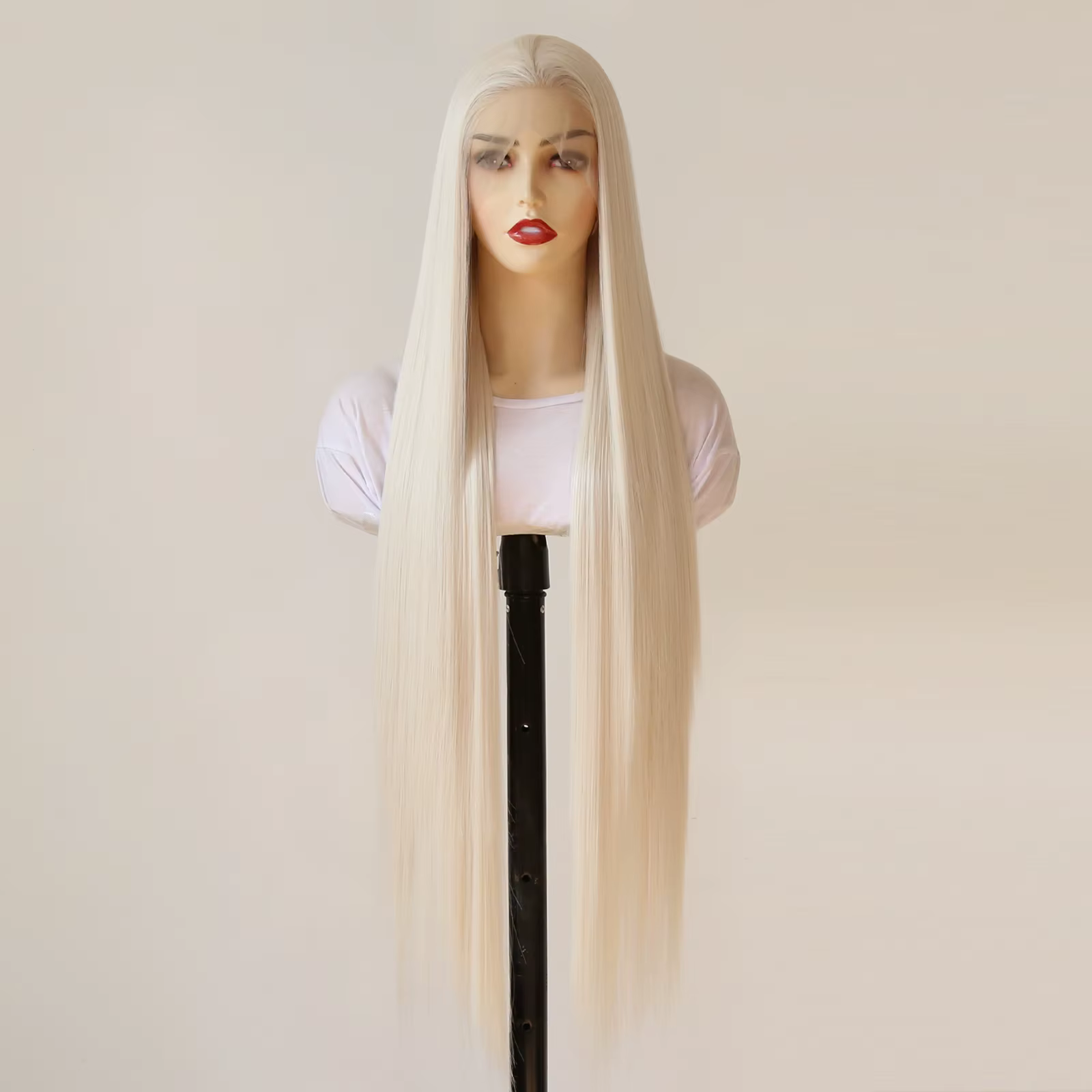 Perruque Lace Front Wig synthétique Blonde platine 13x4, perruque synthétique longue et lisse de 40
