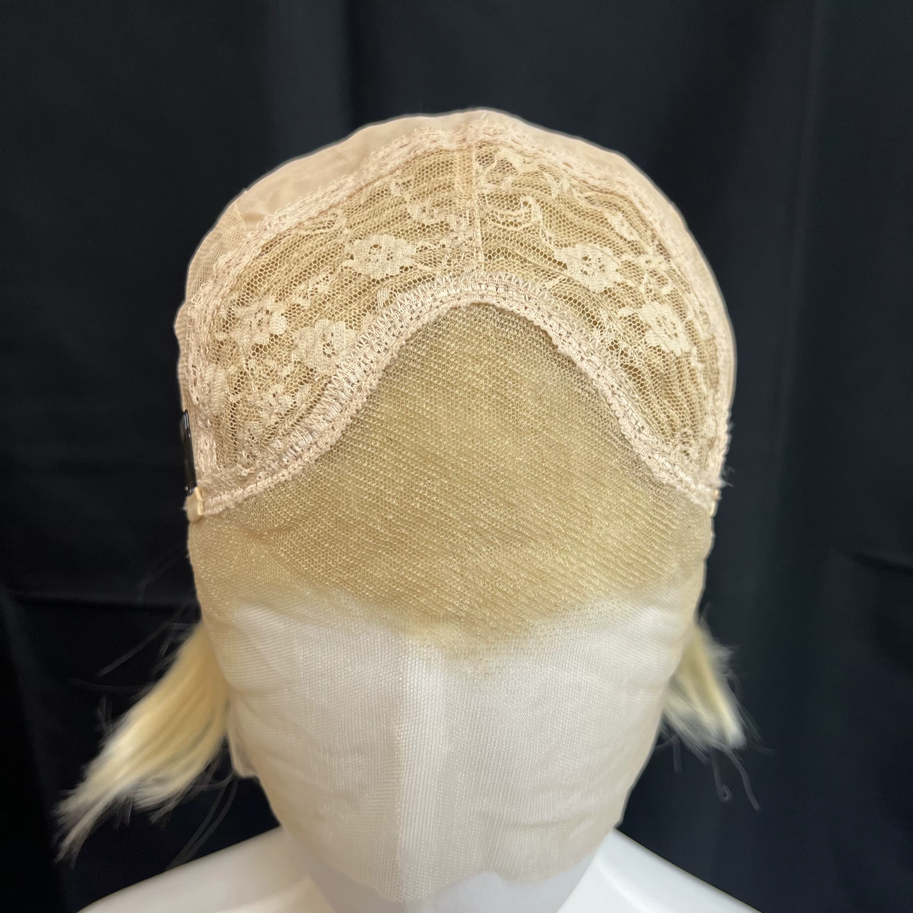 Ashely – perruque Lace Front Wig synthétique Blonde courte, 13x4, naissance des cheveux naturelle, F