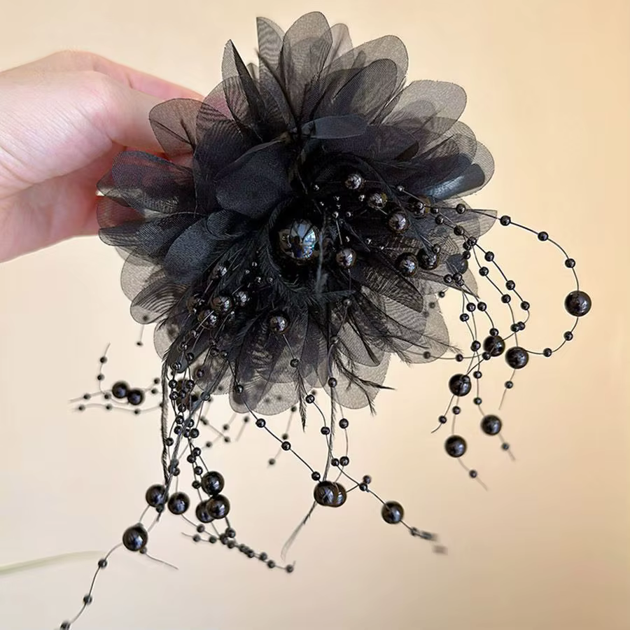 Pince à cheveux élégante à franges de plumes, accessoire tendance pour femme, pince bec de canard ch
