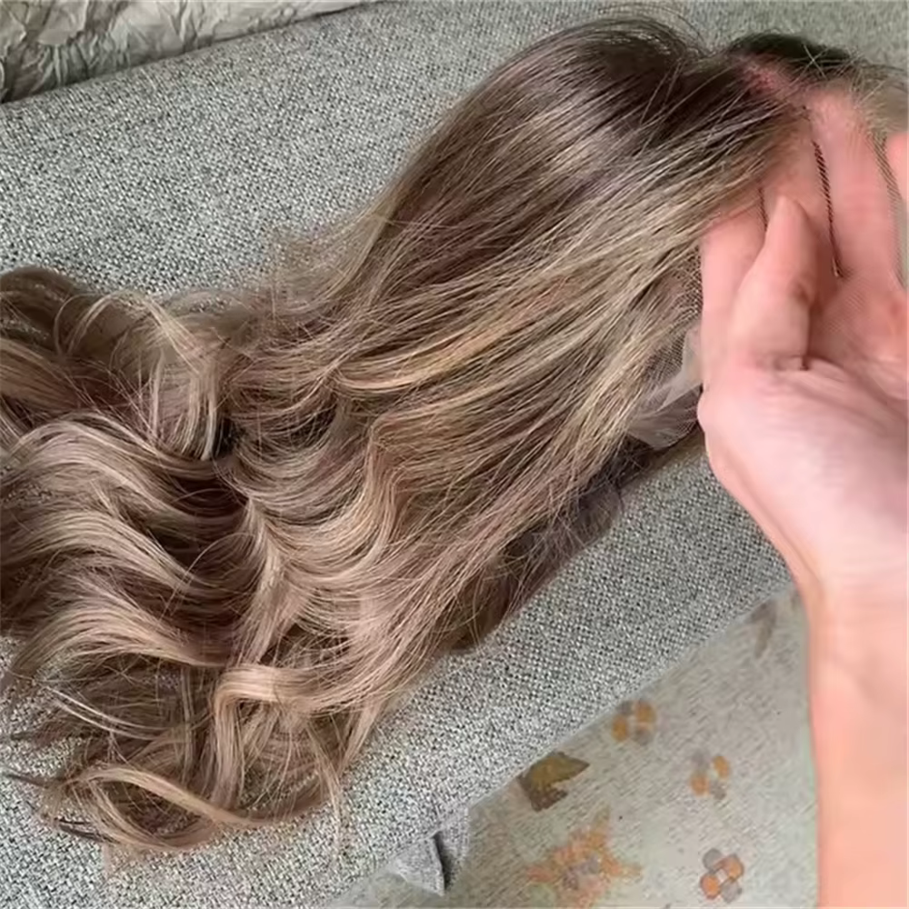Perruque en dentelle HD de luxe en fibre premium, blonde foncée balayage, dentelle invisible, perruq