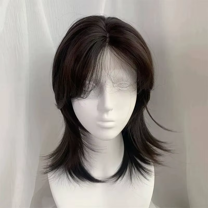 Lolita perruque synthétique front dentelle queue de loup cheveux courts bouclés argent gris superpos
