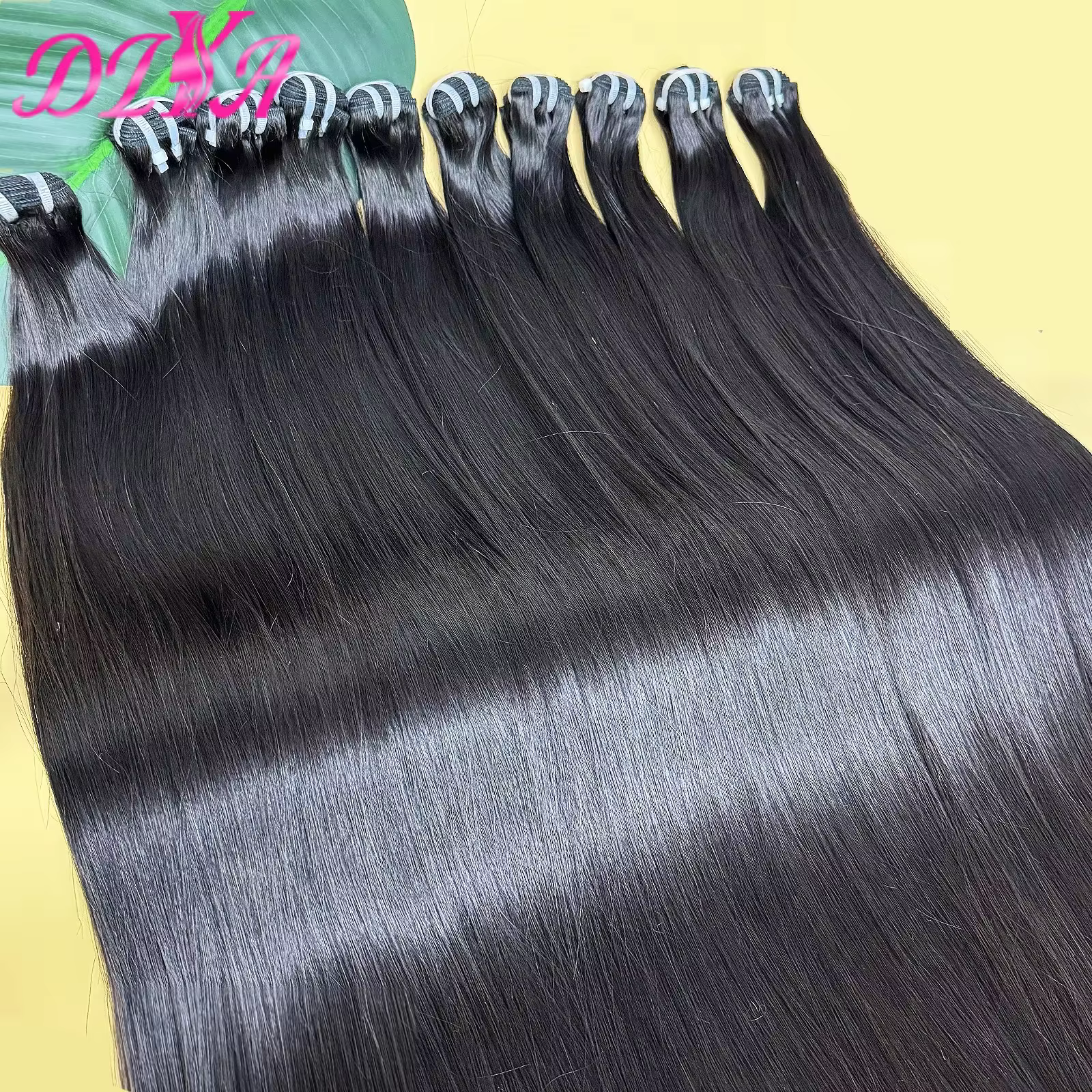 Paquets avec fermeture en dentelle 5x5 HD paquets de cheveux vietnamiens crus droits à Double os des