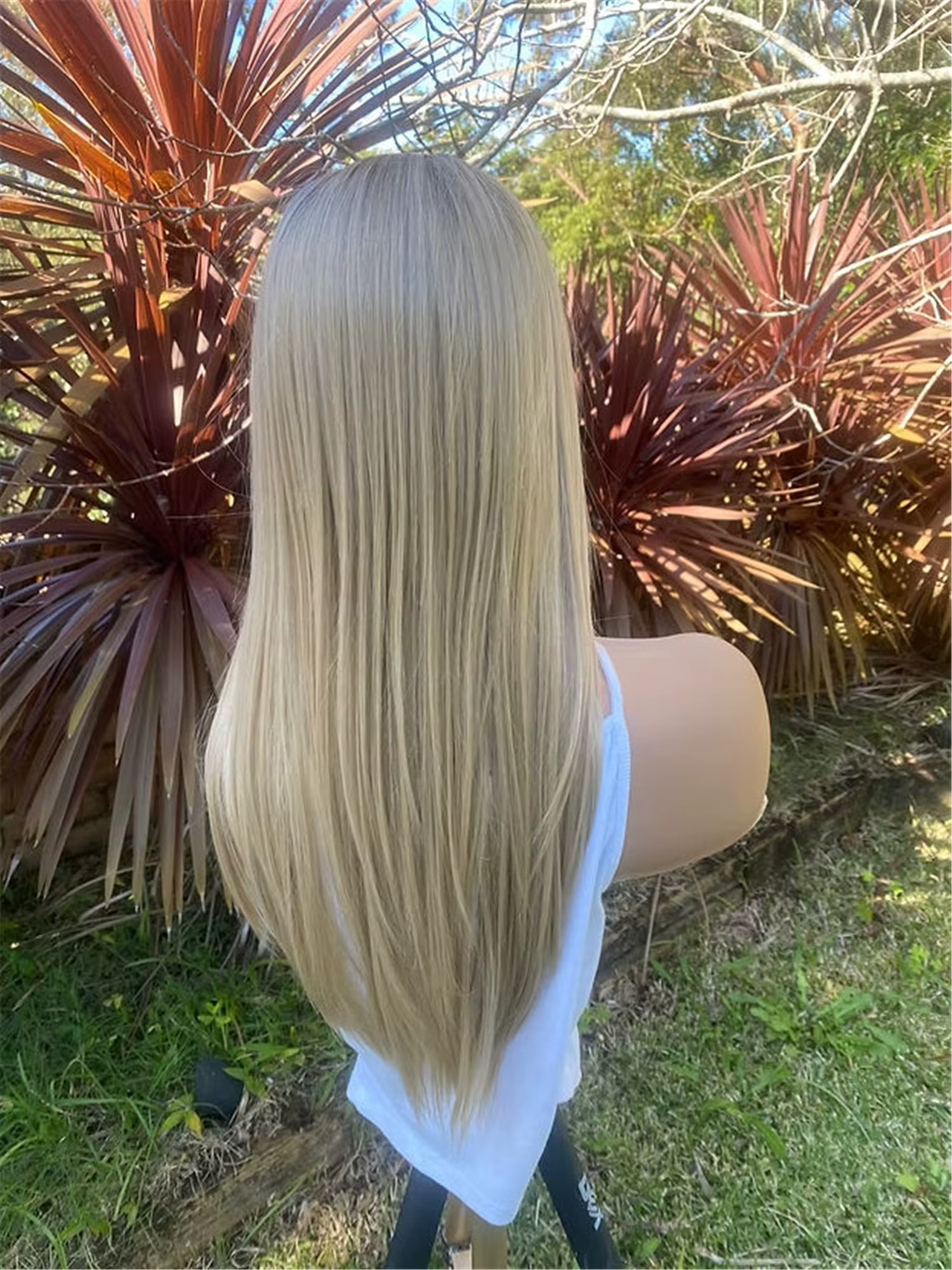 Perruque synthétique blonde cendrée avec mèches, perruque frontale en dentelle 13x4 pour usage quoti