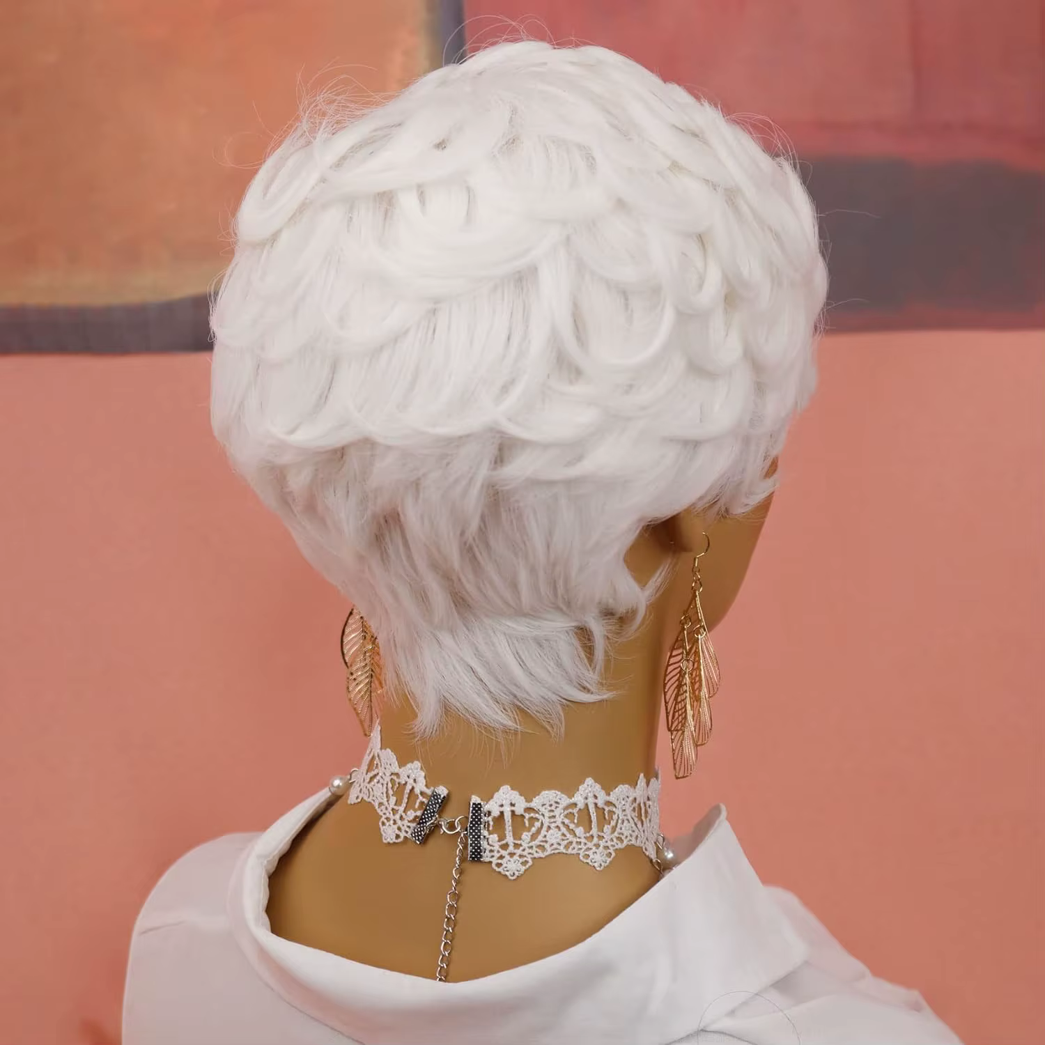 Perruque courte bouclée Pixie Cut avec frange pour femmes noires, perruques moelleuses blanches, per