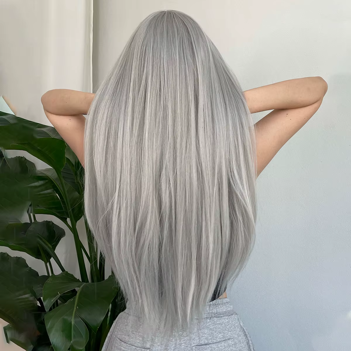 Perruques synthétiques longues et lisses gris cendré argenté, cheveux naturels Lolita Cosplay avec f
