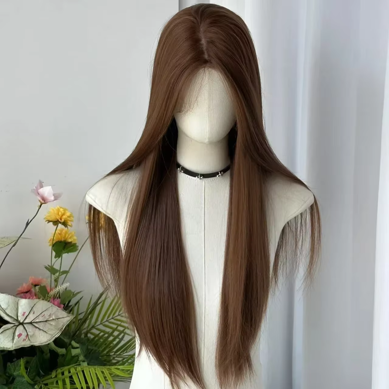 Perruque brune longue