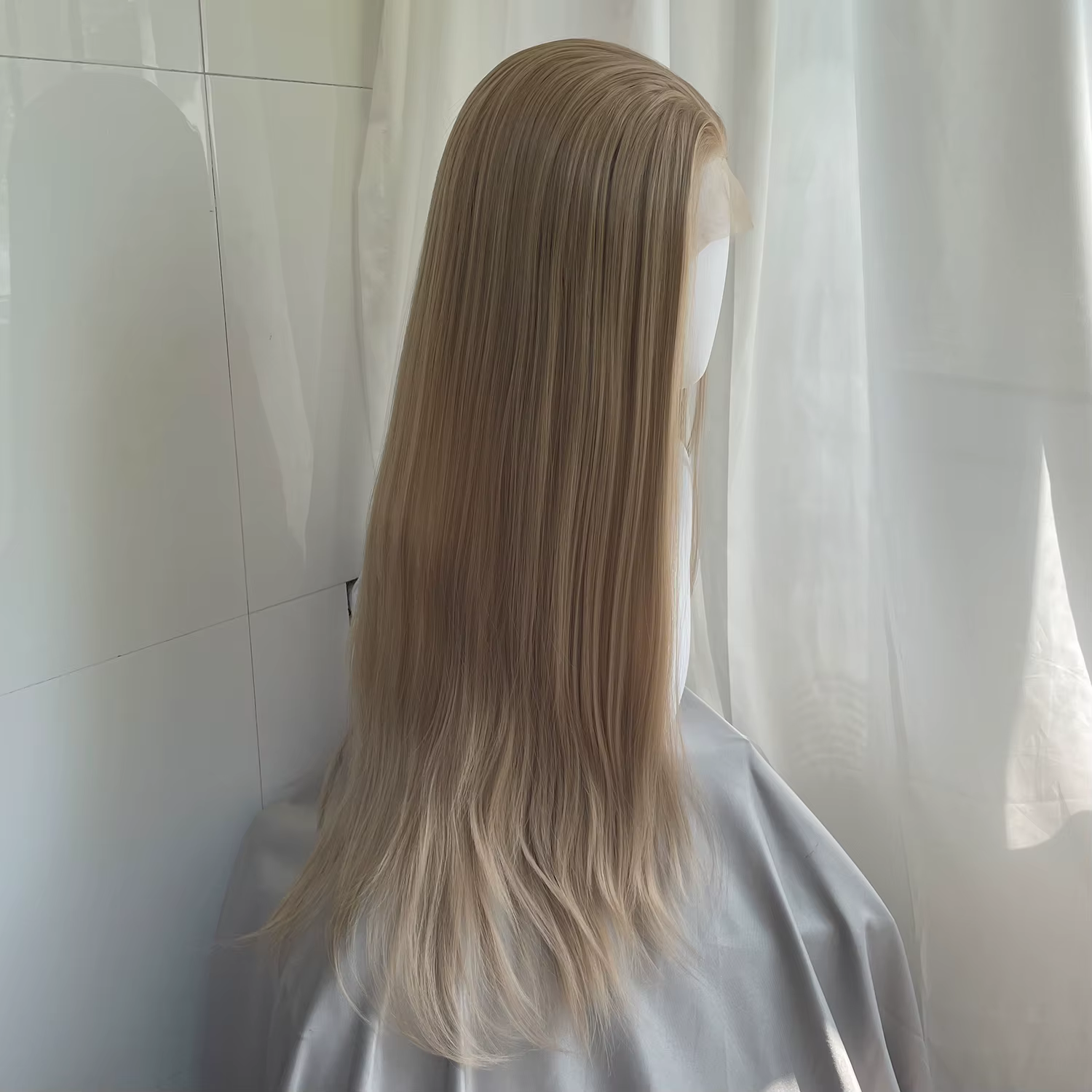 Perruque Lace Front Wig synthétique Blonde miel 13x4, 26 pouces, perruques longues et lisses sans colle, résistantes à la chaleur, partie libre pour femmes