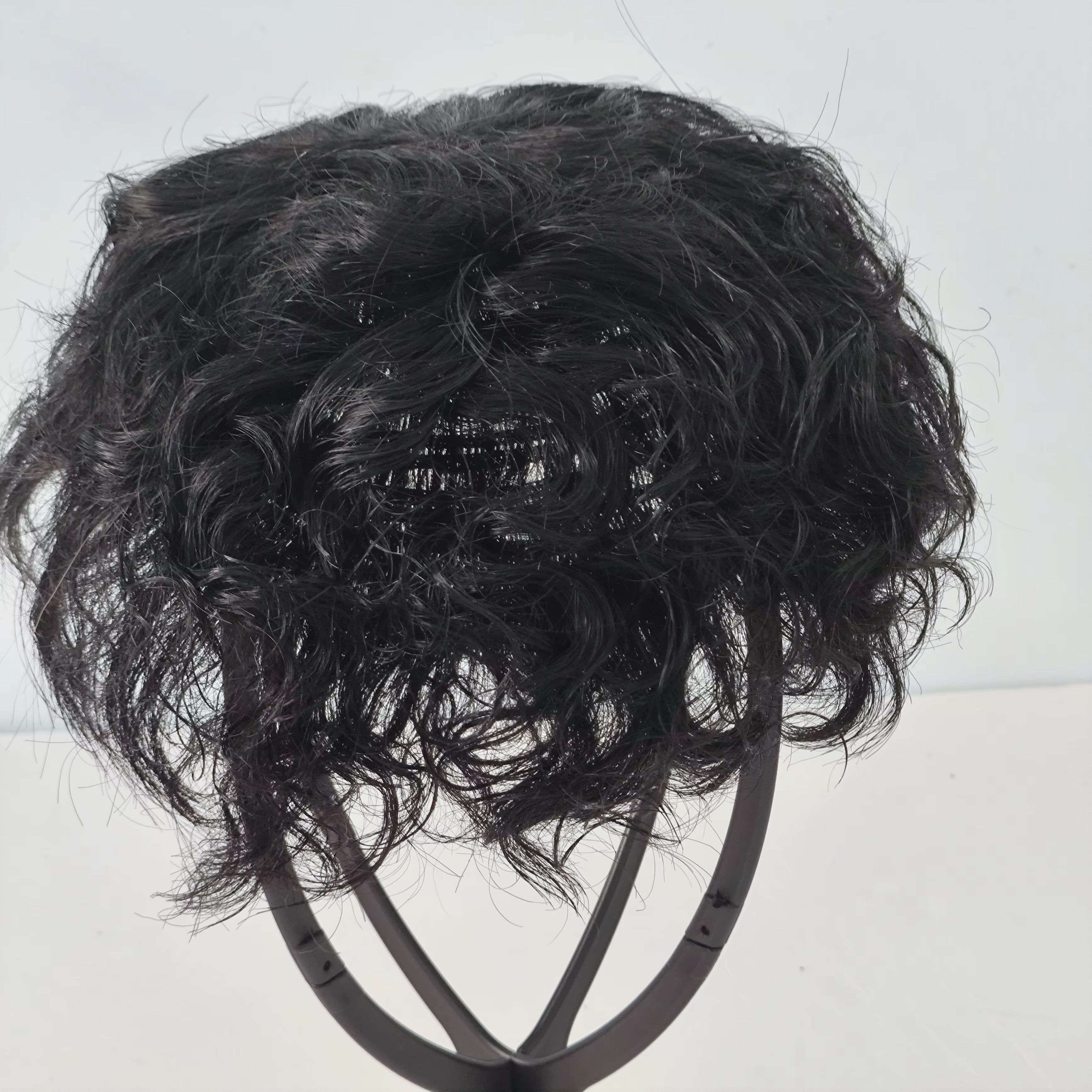 Perruque de cheveux courts bouclés pour hommes