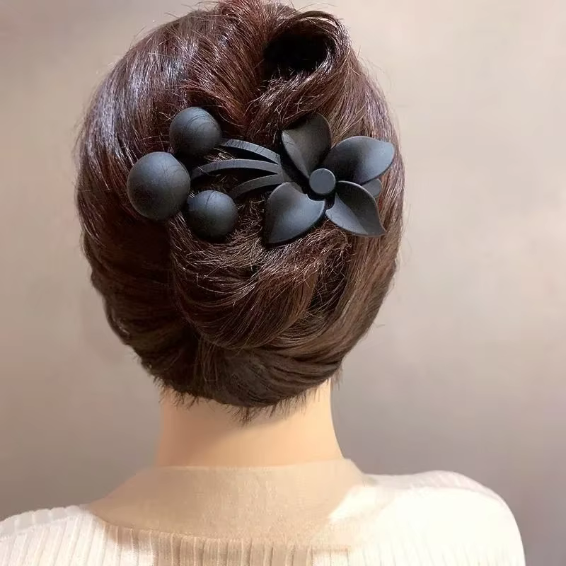 Pince à cheveux fleur élégante pour femme