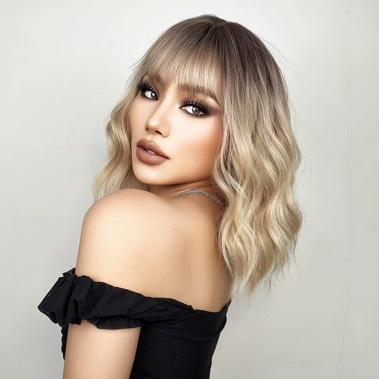 Perruque Bob Blonde 14 pouces avec frange pour femmes