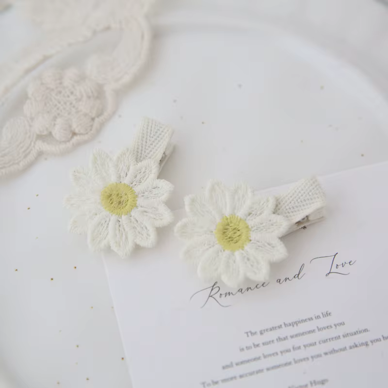 Barrettes colorées pour bébés
