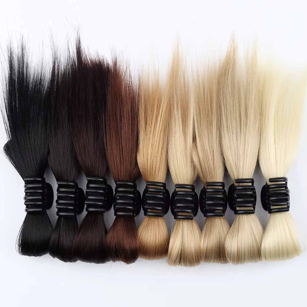 Extension de faux cheveux synthétiques chignon droit avec griffe Updo plume de poulet volant tête postiche pour fille femmes Chignons