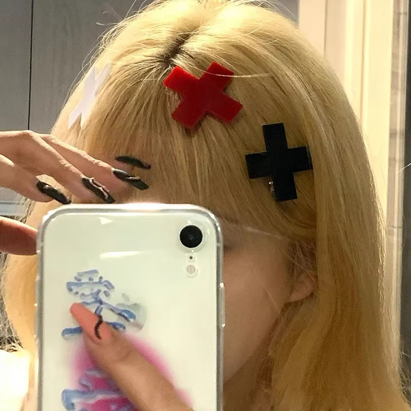 Y2K – pinces à cheveux croix rouge pour filles