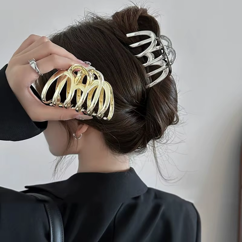 Pince à cheveux creuse vintage pour femmes et filles