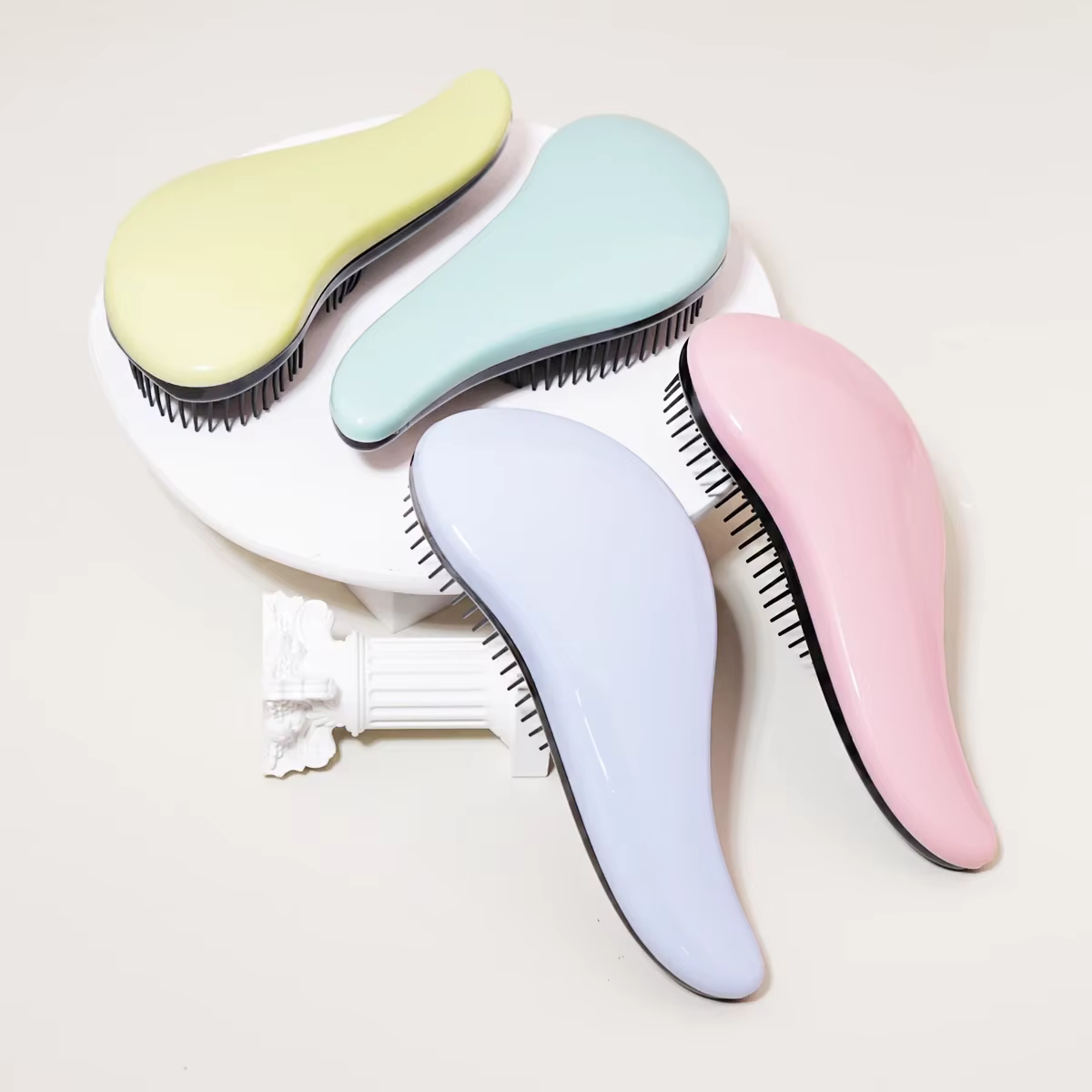 Brosse de massage antistatique