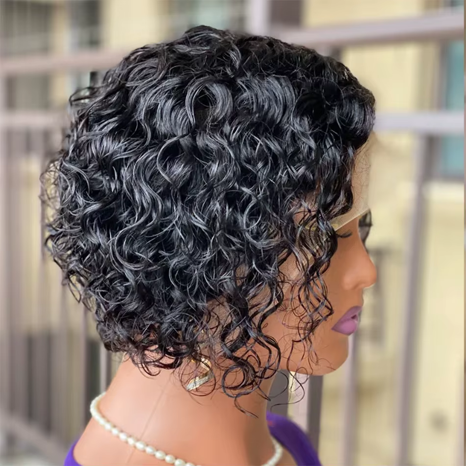 Perruques coupe lutin bouclées de haute qualité 13*4