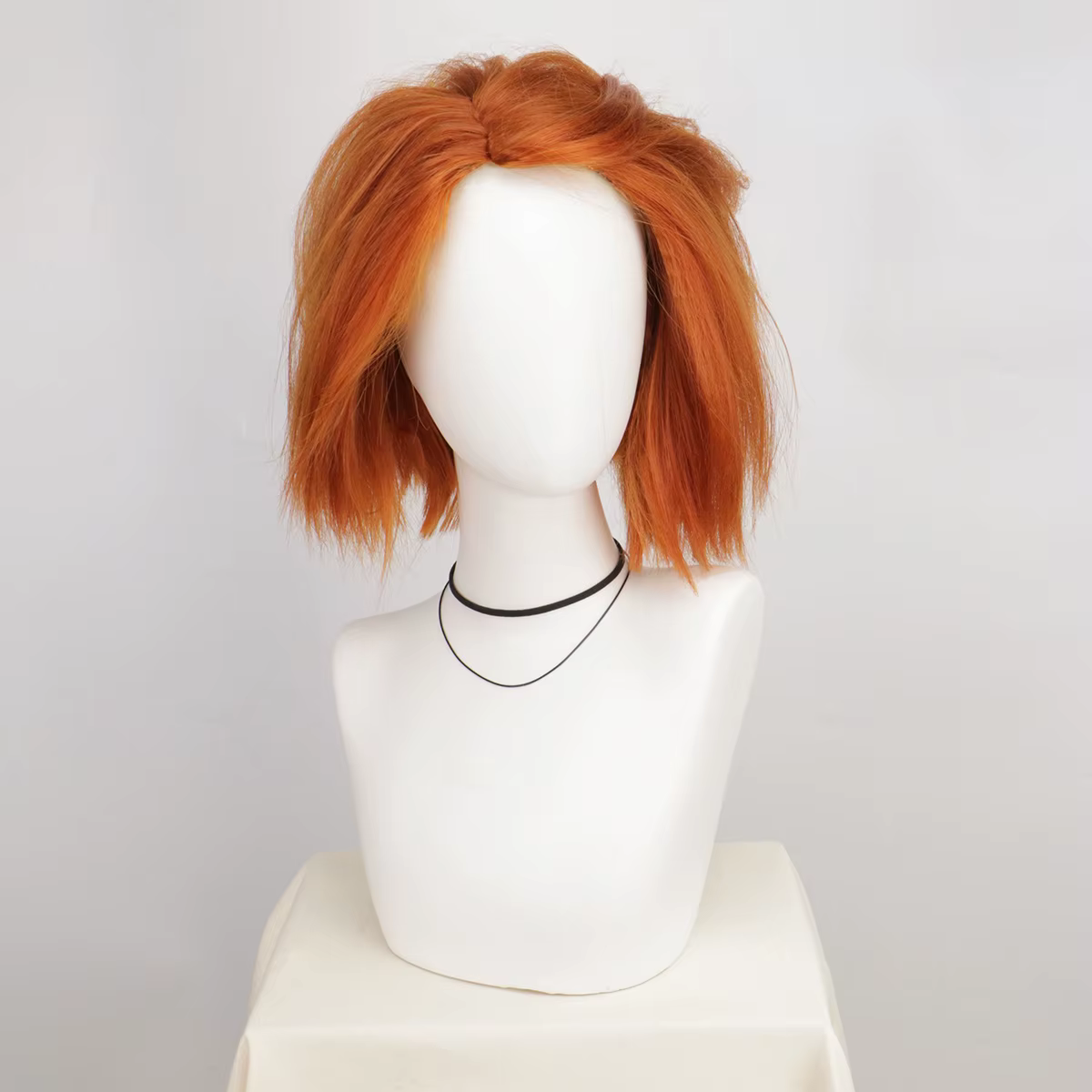 Perruque Yaki courte Orange marron Chucky Halloween Cosplay pour hommes de mal tueur
