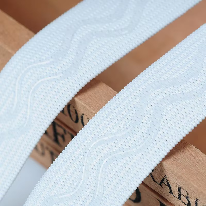 Bande élastique antidérapante pour couture