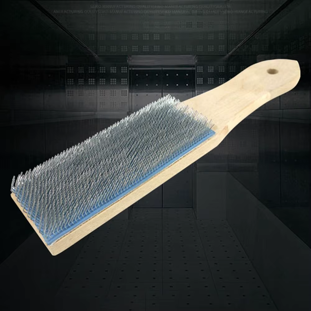 Conception ergonomique en métal en acier robuste, outil de nettoyage de brosse de lime à puce, nettoyeur de fichiers de brosse de nettoyage