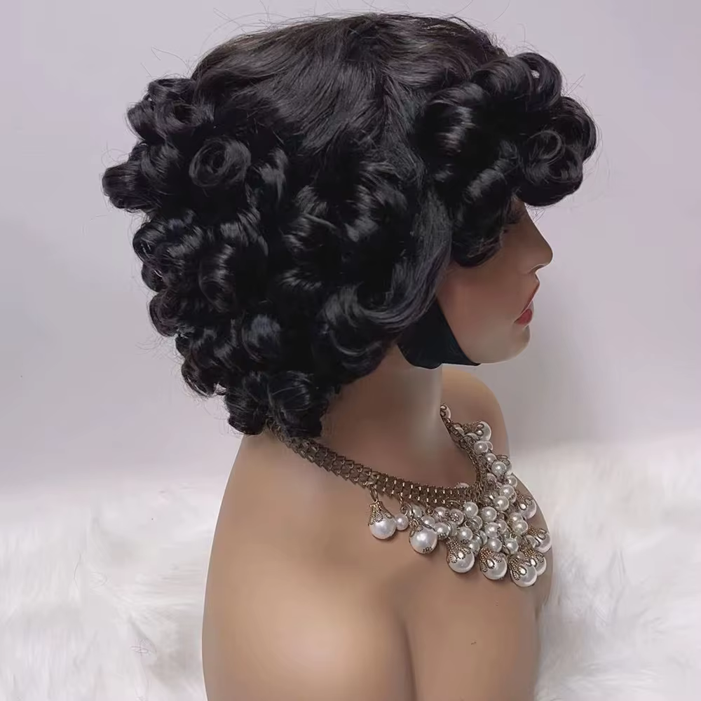 Perruque courte bouclée Funmi prête à porter, entièrement fabriquée à la machine, avec frange, sans colle, boucles lâches, en cheveux humains vietnamiens pour femmes