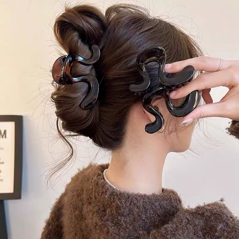 Pince à cheveux pour queue de cheval haute