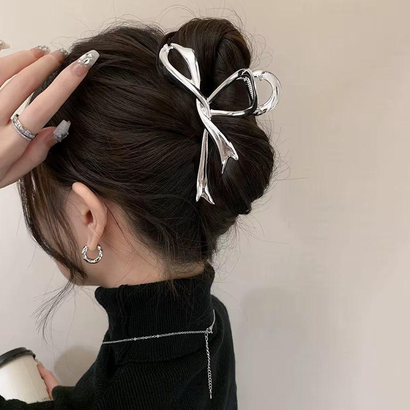 Pince à cheveux creuse vintage pour femmes et filles