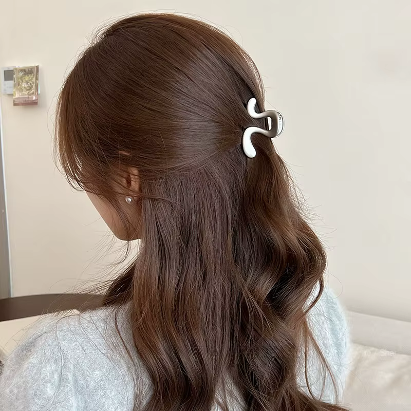 VANIKA nouvelles pinces à cheveux en métal irrégulières simples élégant géométrique femmes pince queue de cheval griffe