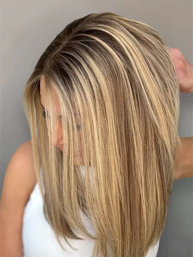 Perruque Balayage synthétique courte et lisse