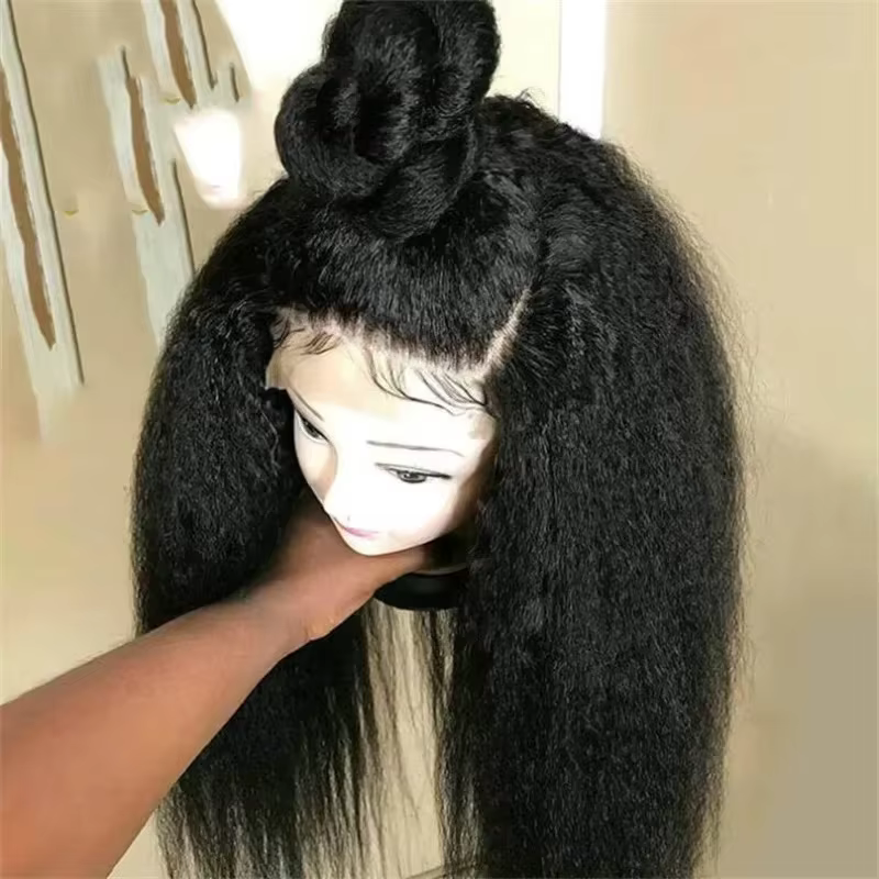 Yaki crépus droite doux couleur noire synthétique 13X4X1 HD dentelle frontale perruque pour les femmes pré-épilées avec