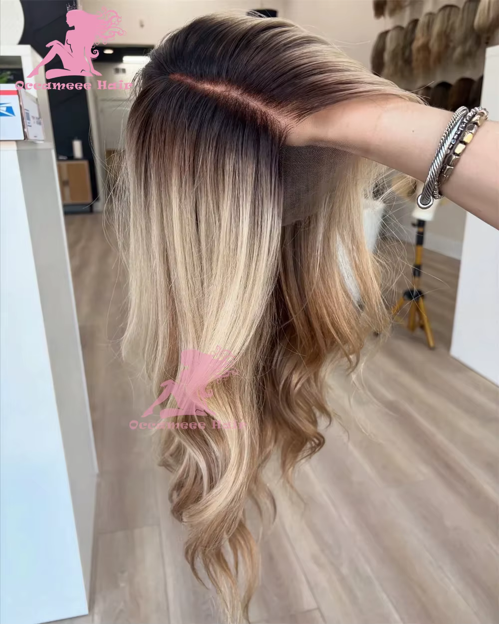 Perruque Lace Frontale en Cheveux Humains Body Wave Ombré Blond Cendré avec Mèches