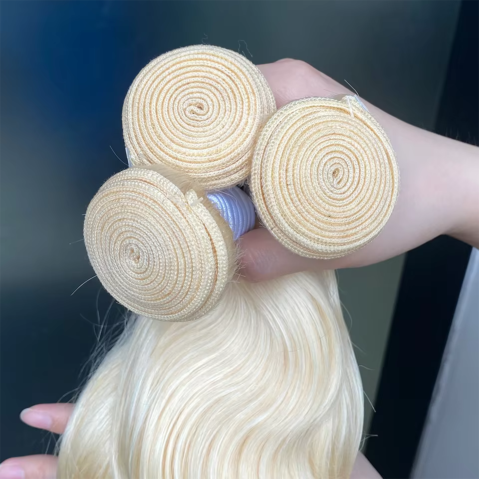 Tissage en lot brésilien 100% naturel Body Wave blond 613