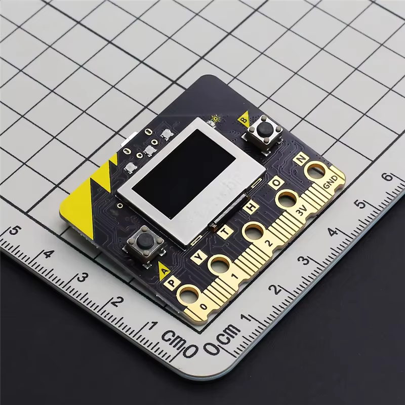 Matrice exquise: carte de développement de bits ESP32 0.96 pouces OLED 2.4G Radio/WIFI/BLE Bluetooth C +/Python/Mind + programma