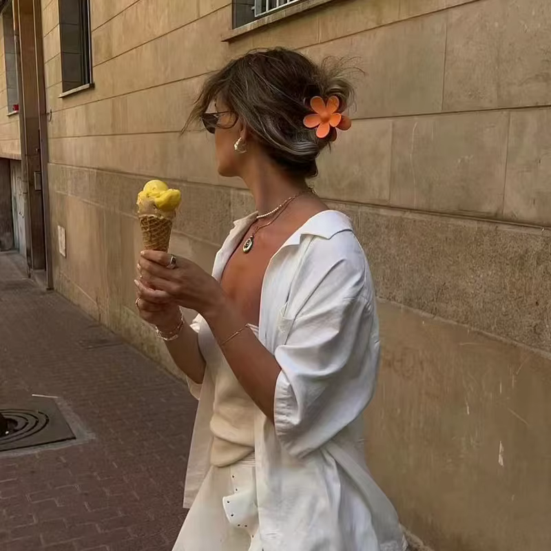 Loe | Pinces à cheveux colorées en forme de fleurs pour femmes et filles. Accessoires de mode pour la tête. Bijoux
