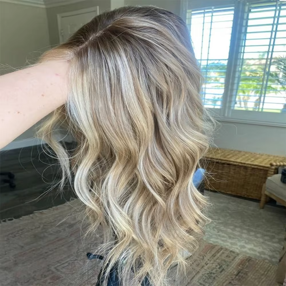 Perruque en cheveux humains avec mèches blond cendré et brun, perruque frontale en dentelle 13x4, cheveux humains ondulés effet eau, perruques pour femmes, perruque douce pré-épilée