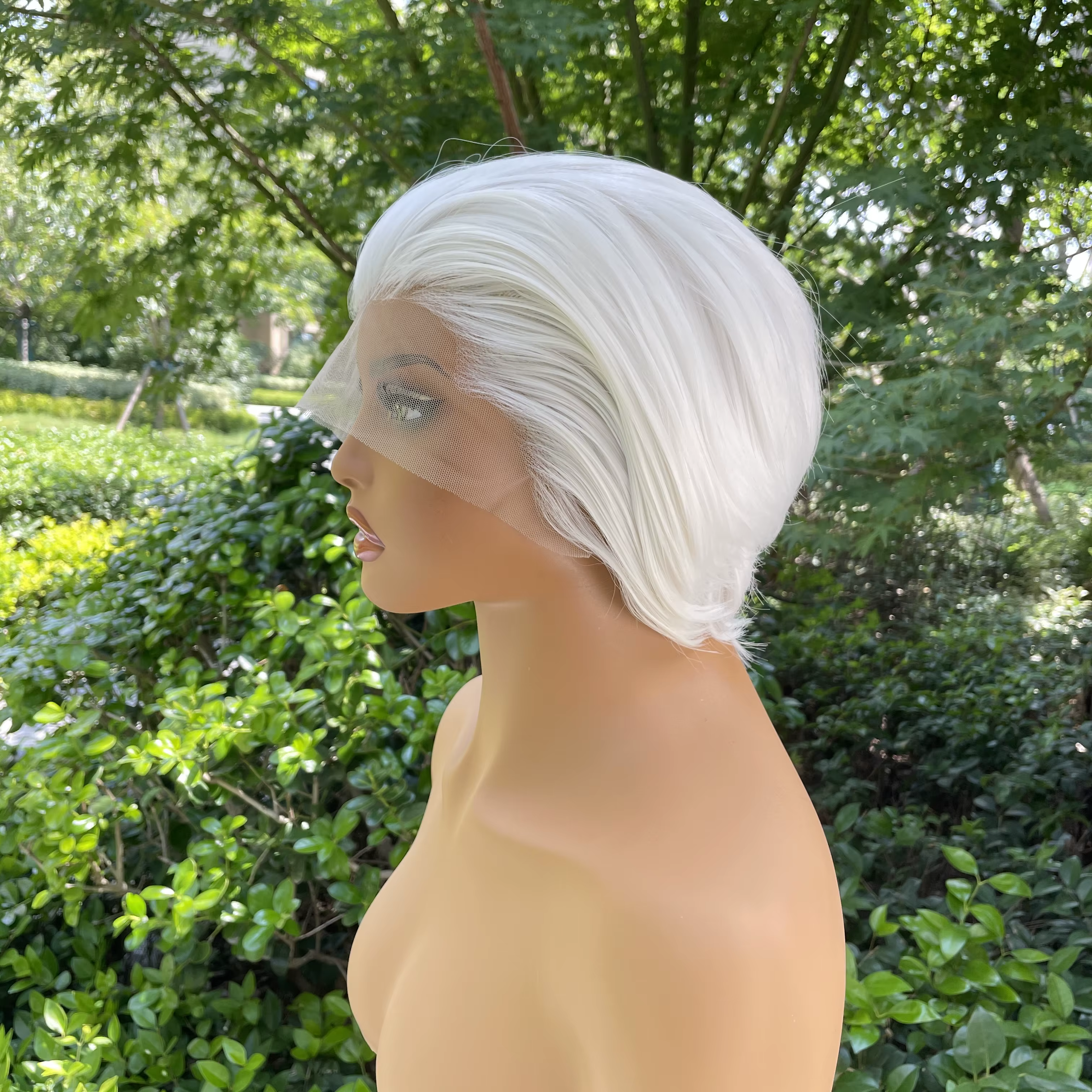 Perruque synthétique coupe Bob courte de pointe de veuve pour femme