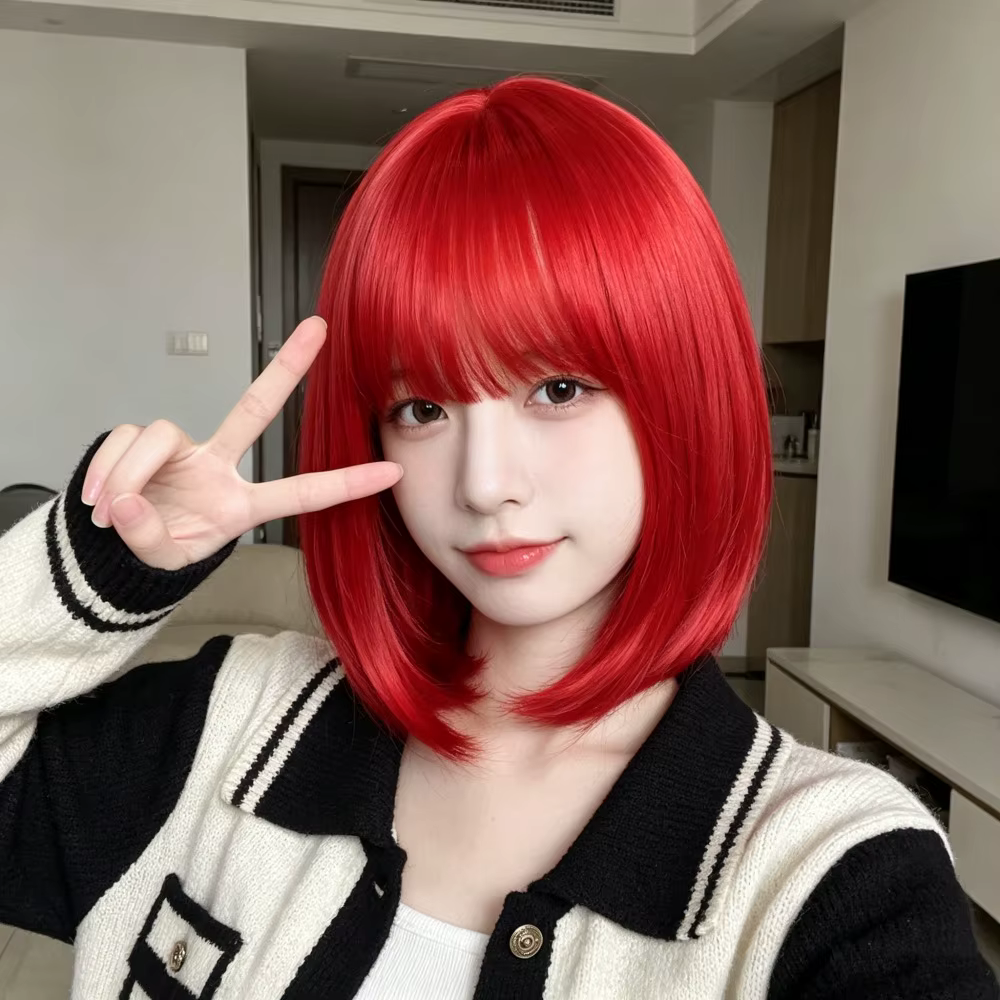 Perruque bob rouge, cheveux synthétiques