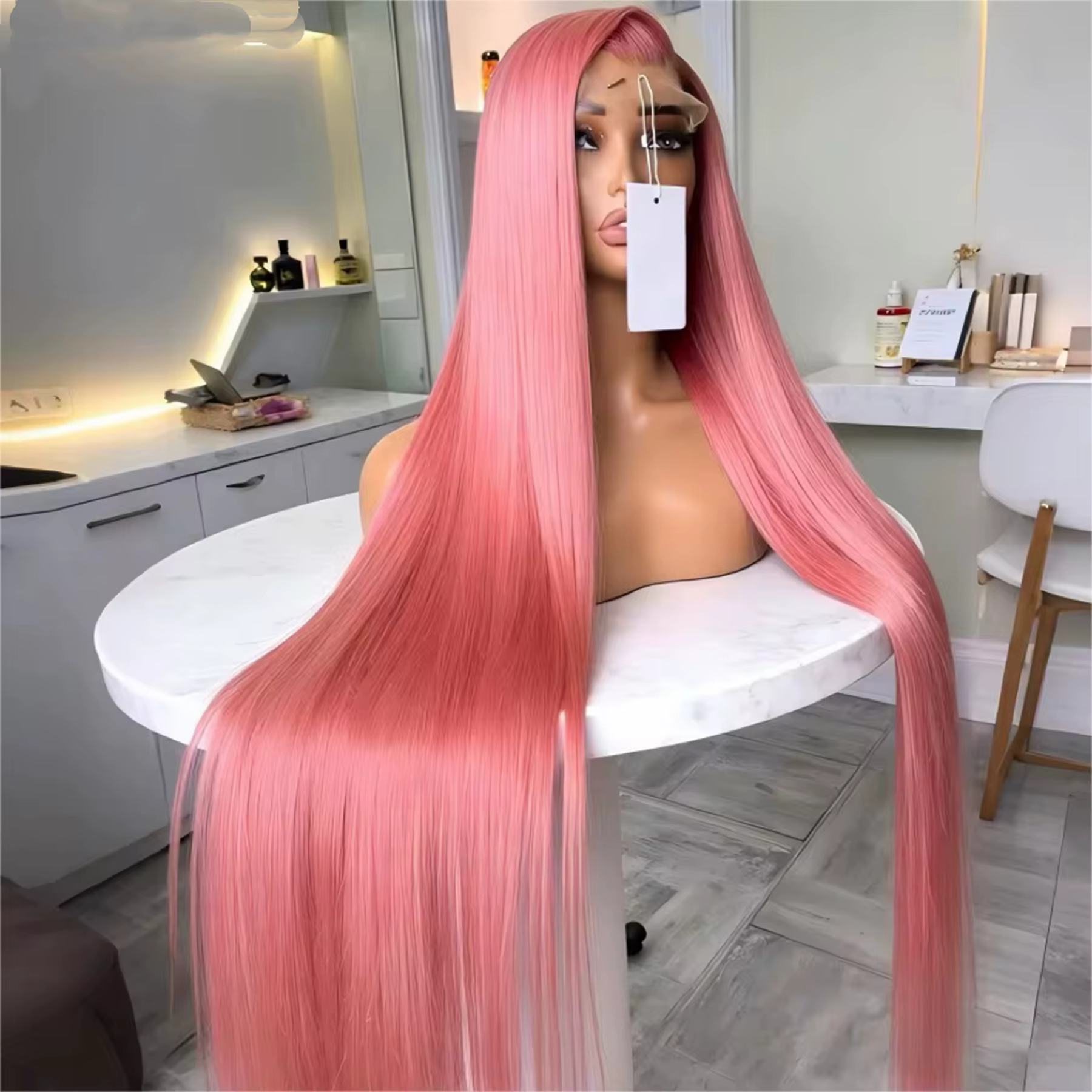 Perruque Lace Frontal Wig synthétique lisse et soyeuse de couleur rose