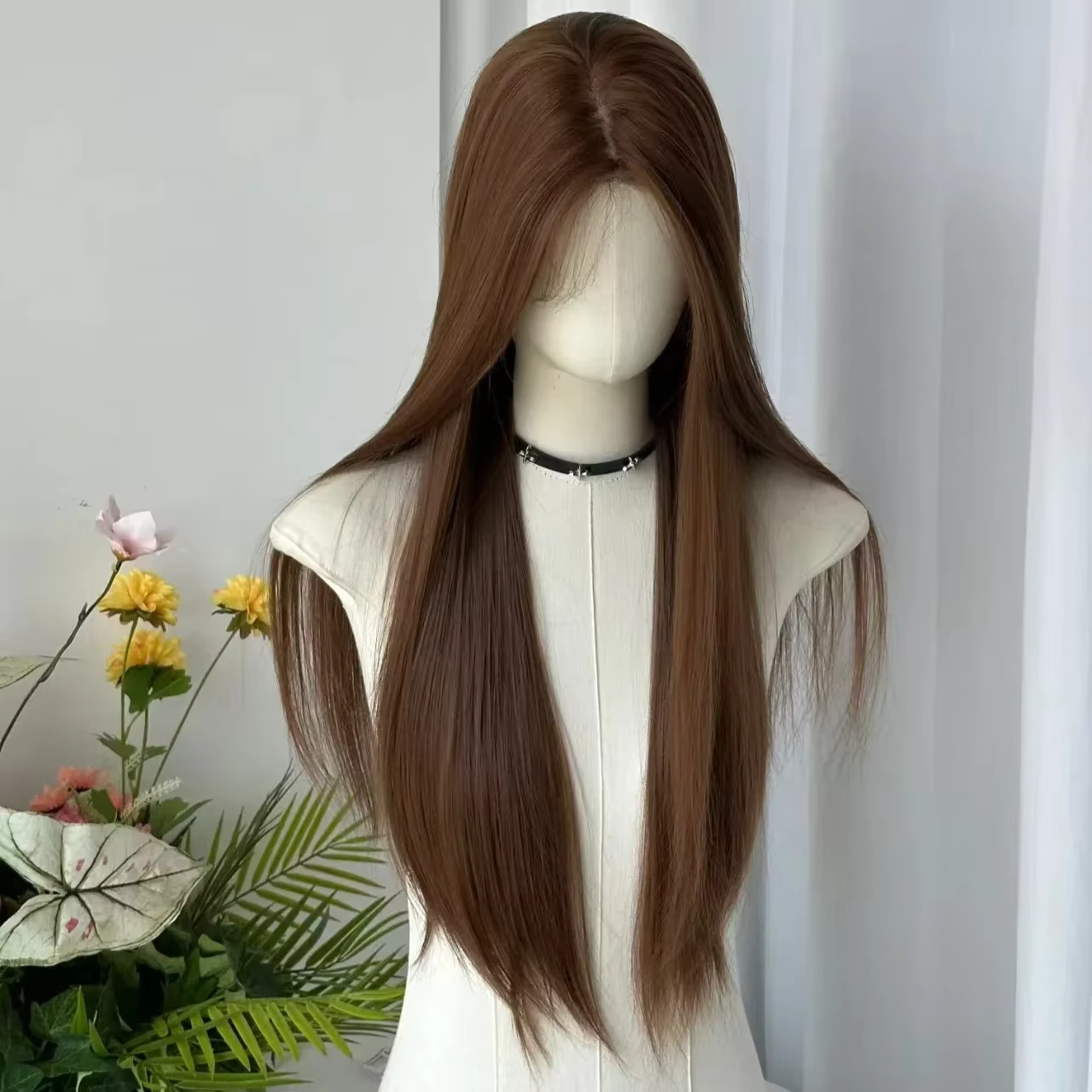Perruque brune longue