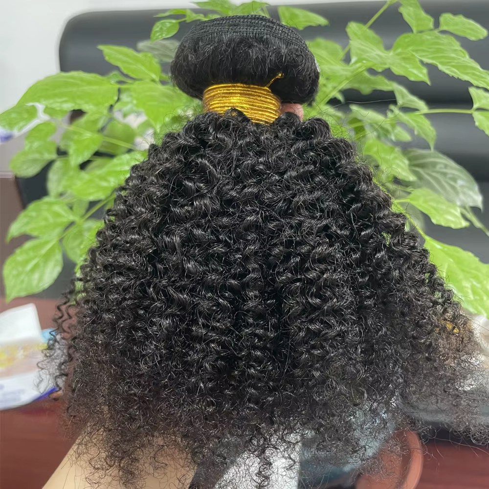 Afro crépus bouclés paquets brésiliens 1/3 Afro crépus cheveux humains paquets affaire 8-24 "Extensions de cheveux bouclés armure de cheveux humains pour les femmes