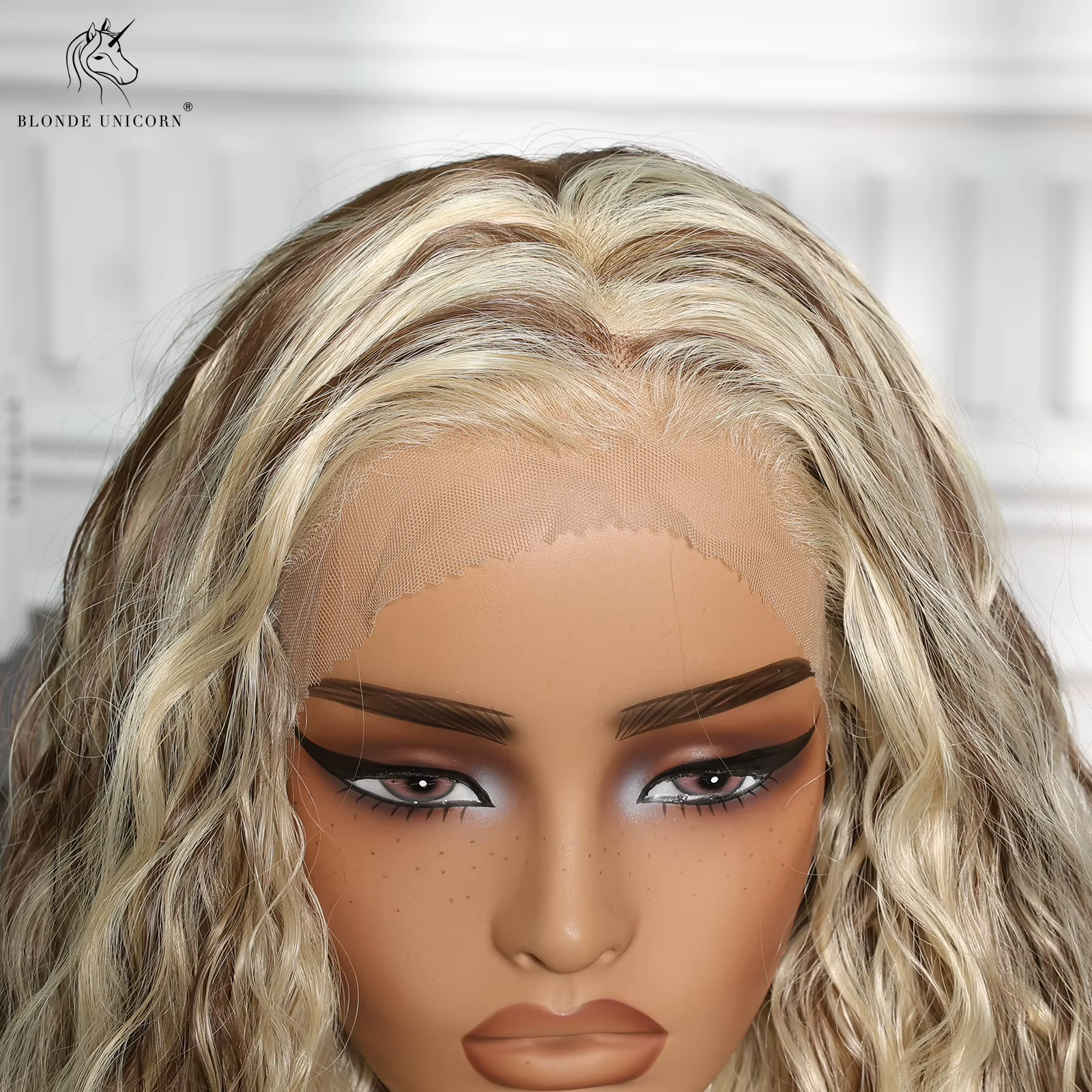 Perruque Lace Front Wig bouclée licorne Blonde pour femmes